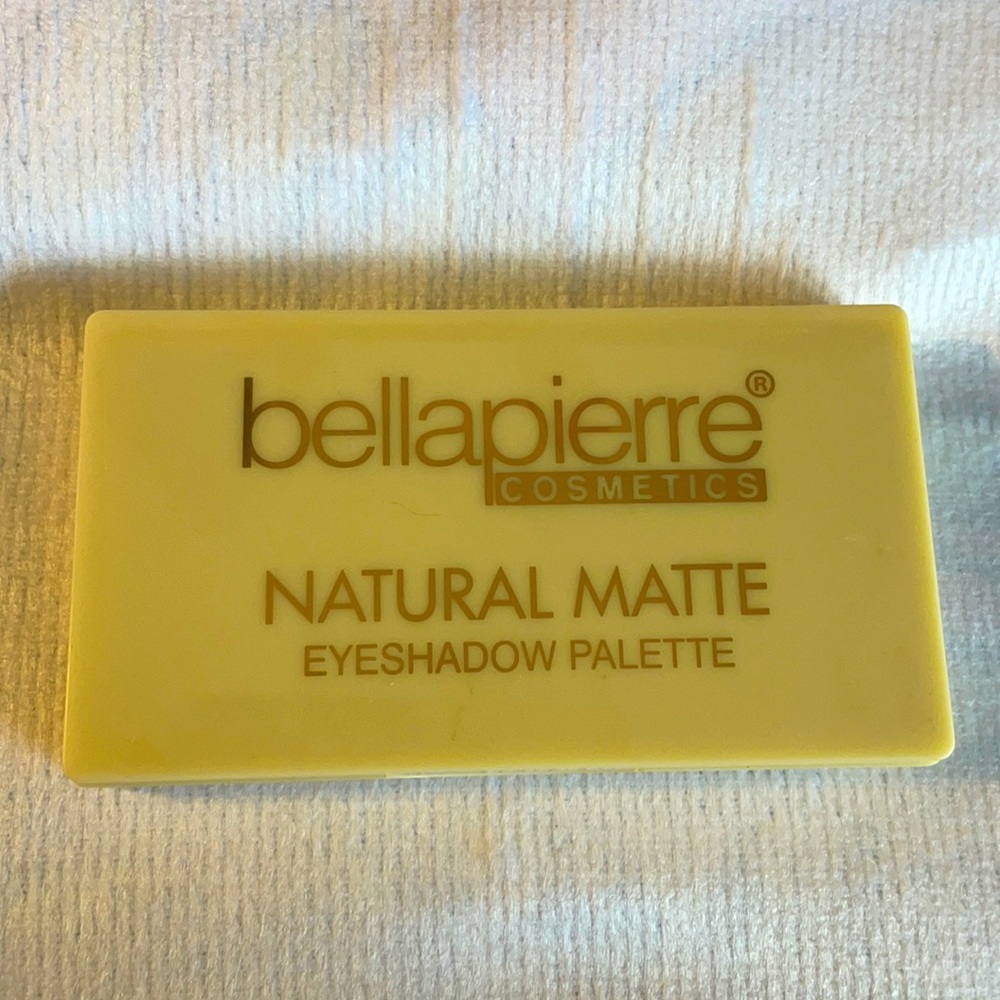 Bella Pierre Cosmetics Natural Matte Eyeshadow Plette